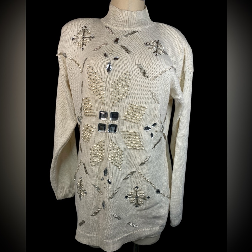 OHI Embellished Cream Christmas Sweater Women’s Medium
